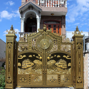 Cổng nhôm đúc mẫu C-154